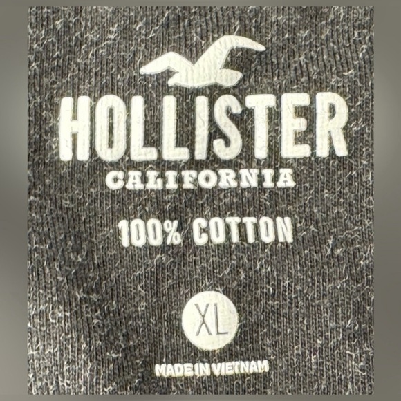 BOGO—Hollister Black & Tie Dye Ombré Crewneck Shortsleeved Tee - Picture 3 of 3